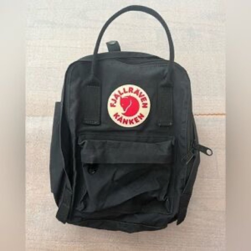 Kånken Mini Backpack - Black with Red Logo